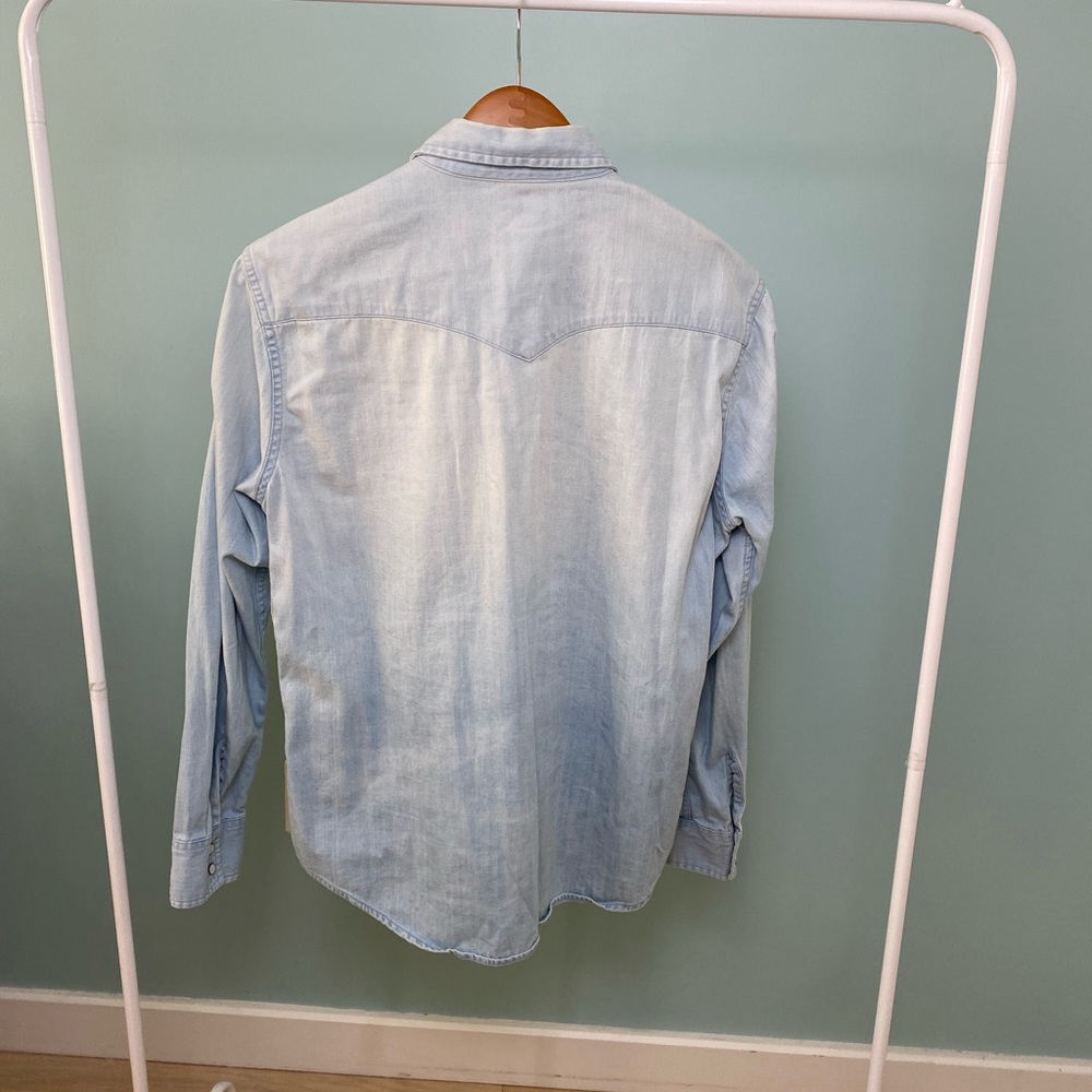 Levi's Sky Blue Western Denim Button-Up Shirt - Picture 2 of 3